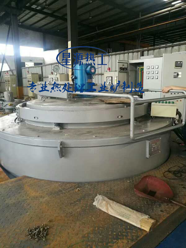 Well type automatic lock ring vacuum tempering furnace